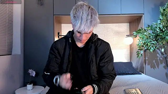 nicktorn online show from December 18, 12:00 pm