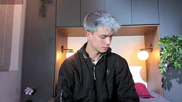 nicktorn online show from March 2, 1:07 pm