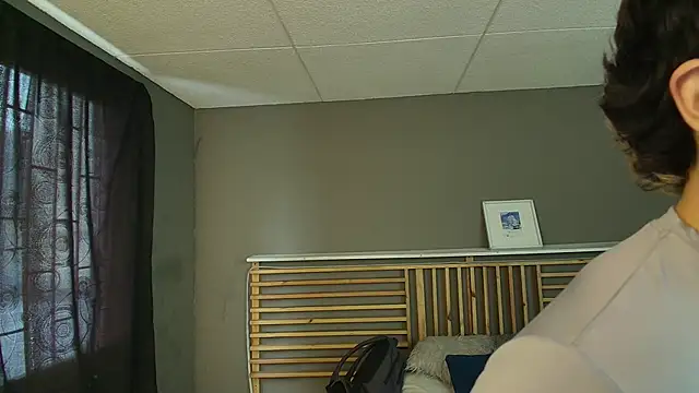 PaulEvens online show from March 27, 1:33 pm