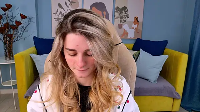 SweetyLicky online show from February 5, 4:11 pm