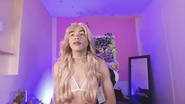 Katy bratz  online show from September 15, 3:28 am