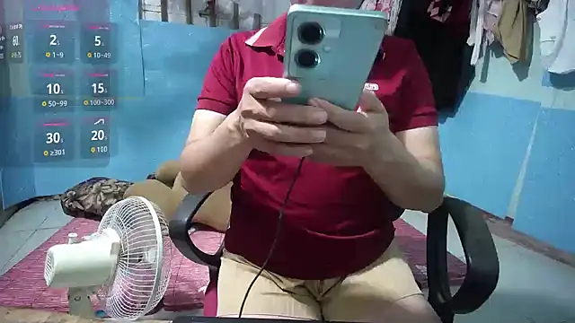 Snapshot of Xue_weng chatting on September 28, 10:31 am Xue weng online show from September 28, 10:31 am