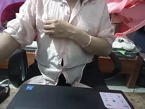 Xue weng online show from March 29, 1:44 pm