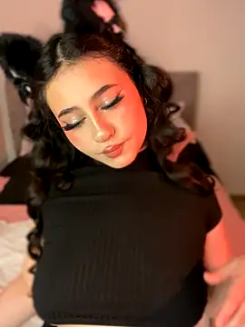 Sophi dee1 online show from November 3, 2:02 am