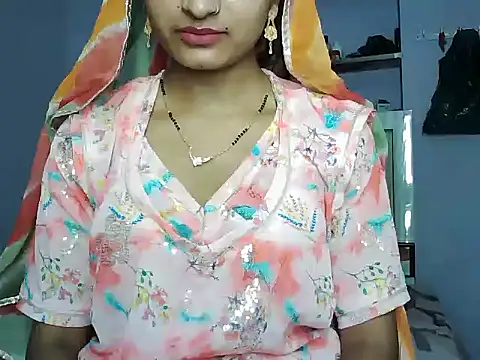 Snapshot of ROSE_GOLDE chatting on June 16, 10:29 am ROSE GOLDE online show from June 16, 10:29 am
