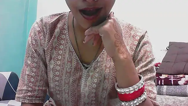 horny  couple  online show from February 18, 5:31 pm