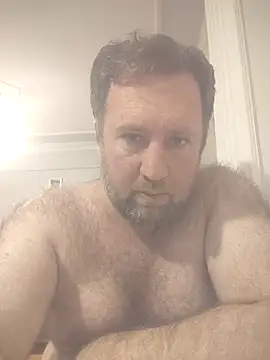 Snapshot of Batuhan3563 chatting on December 18, 3:18 pm Batuhan3563 online show from December 18, 3:18 pm