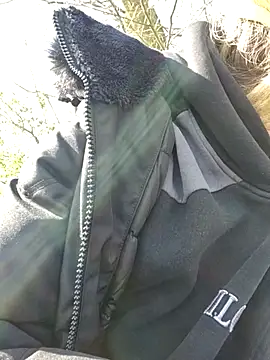 Melly4You online show from April 1, 1:41 pm