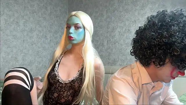 Snapshot of AsyaSky chatting on October 31, 4:52 pm AsyaSky online show from October 31, 4:52 pm