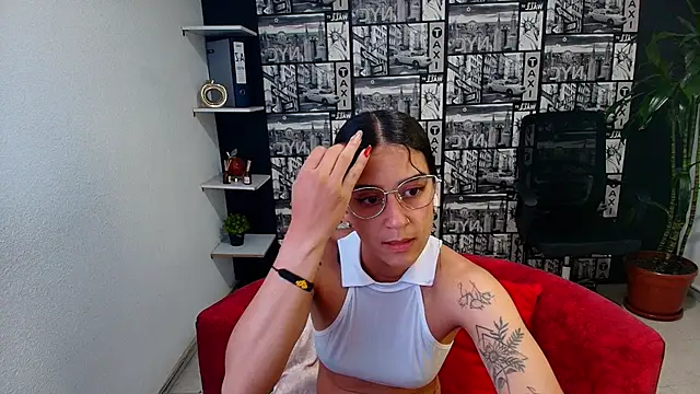 DanielaMonroe online show from May 20, 9:54 pm