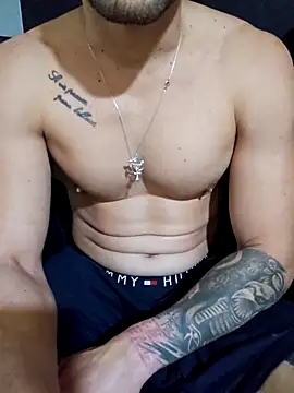 Dany2189 online show from April 2, 8:28 pm