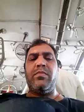 Hot-boy077 online show from February 28, 3:18 am