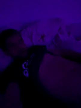 Dodxx77 online show from October 31, 7:15 pm