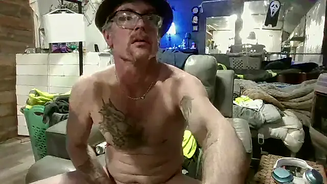 Billyschxh online show from February 7, 11:52 pm