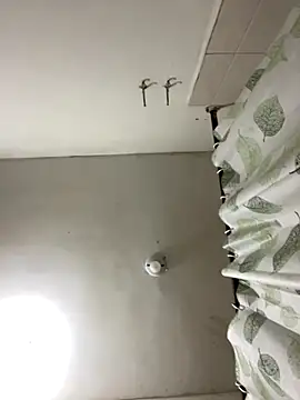 Snapshot of BrandonBlack chatting on October 10, 9:58 pm BrandonBlack online show from October 10, 9:58 pm