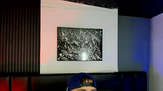 Maximo Wolff online show from October 1, 8:04 pm