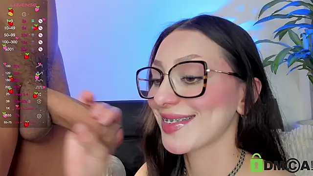 Scarlett Jackson2 online show from April 2, 4:21 am