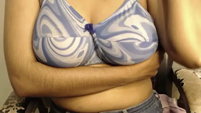 Snapshot of campornlive71 chatting on December 20, 12:23 pm campornlive71 online show from December 20, 12:23 pm