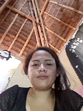 betty02 online show from March 27, 6:30 am