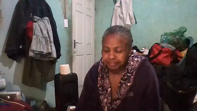 Snapshot of Nicky52 chatting on September 10, 4:45 am Nicky52 online show from September 10, 4:45 am