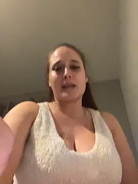 LollyLove  online show from March 21, 8:01 pm