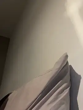 LollyLove  online show from April 12, 7:08 pm