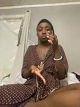 HennessyBaby21 online show from March 13, 2:29 am