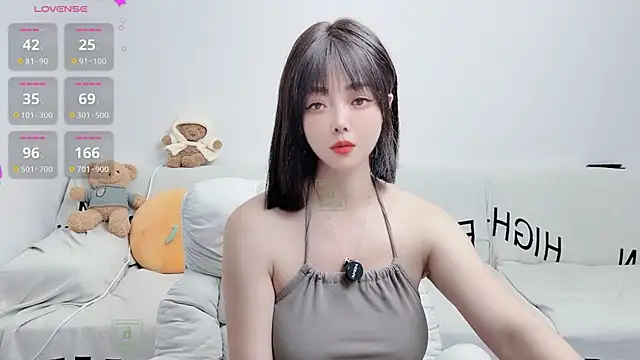 Snapshot of uikyy1 chatting on September 28, 3:28 pm uikyy1 online show from September 28, 3:28 pm
