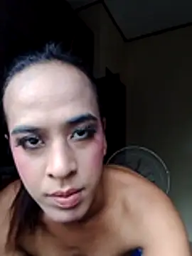 Yourscarlette Slut online show from November 22, 6:01 am