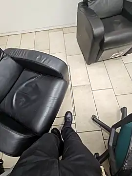 flirt 23 online show from February 9, 3:05 pm