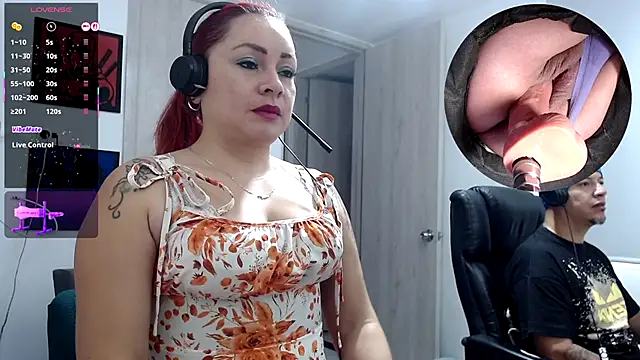 leidydi223 online show from November 9, 3:21 pm