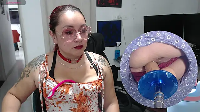 leidydi223 online show from February 1, 7:34 pm