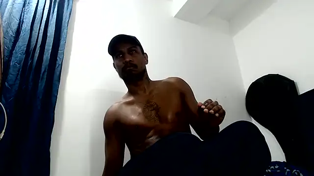 Snapshot of ElCaballeroNegro24 chatting on June 12, 5:23 pm ElCaballeroNegro24 online show from June 12, 5:23 pm