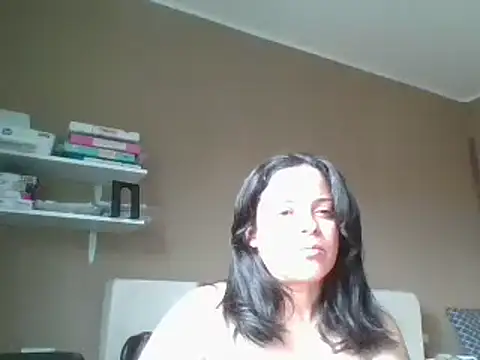 ITALIANASISIXX online show from April 14, 6:52 am