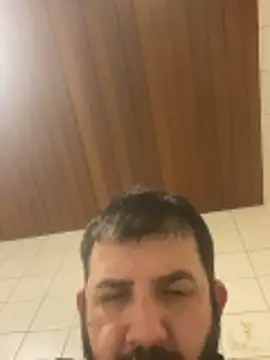 andrey1887 online show from April 2, 1:47 am