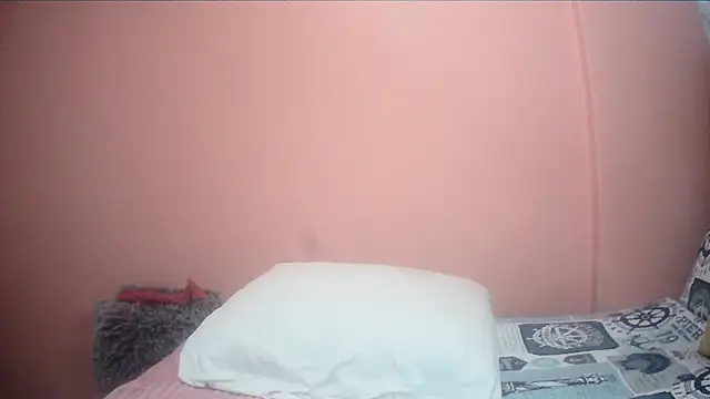 HUGEASSXXXXX online show from December 23, 3:04 am