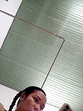 Rose 194 online show from October 15, 2:50 pm