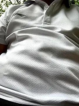 Snapshot of ednguyen chatting on February 20, 8:38 am ednguyen online show from February 20, 8:38 am