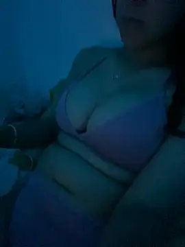 lavagirl69 online show from October 7, 3:36 am