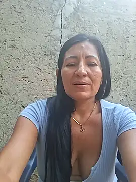 Snapshot of maturexxxnaughty chatting on November 21, 10:19 pm maturexxxnaughty online show from November 21, 10:19 pm