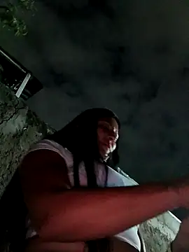 Snapshot of maturexxxnaughty chatting on December 4, 11:35 pm maturexxxnaughty online show from December 4, 11:35 pm