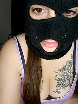 Snapshot of 1Malika chatting on October 10, 8:02 am 1Malika online show from October 10, 8:02 am