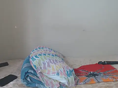  SweetLips  online show from March 23, 10:08 am