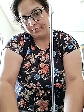 valkiriabbw online show from January 13, 2:33 pm