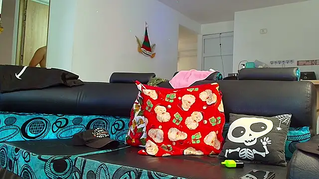 Snapshot of DaveSoldier chatting on December 5, 4:14 pm DaveSoldier online show from December 5, 4:14 pm