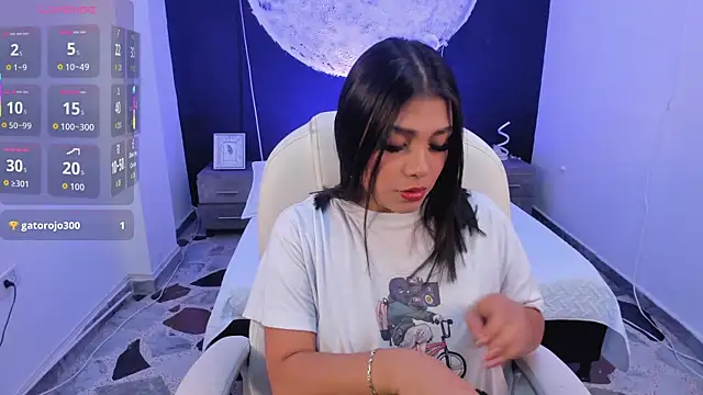 Snapshot of ShaniaDaniels chatting on September 26, 8:35 pm ShaniaDaniels online show from September 26, 8:35 pm