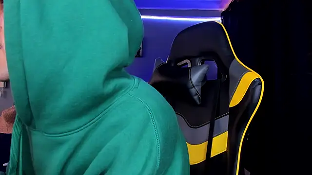 alexgiraldo   online show from September 26, 12:53 pm