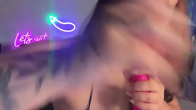 nina lovez online show from October 3, 1:41 pm