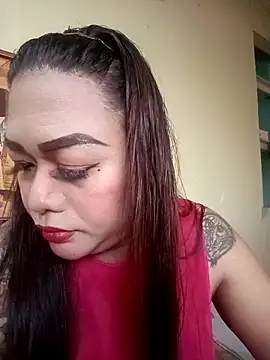 Snapshot of EmmaKantutera chatting on November 27, 8:49 am EmmaKantutera online show from November 27, 8:49 am