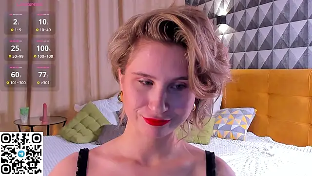 odelynbrower online show from November 15, 12:41 am